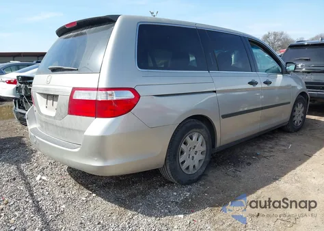 2007 Honda Odyssey Lx z USA, uszkodzony, nr VIN 5FNRL38217B017780